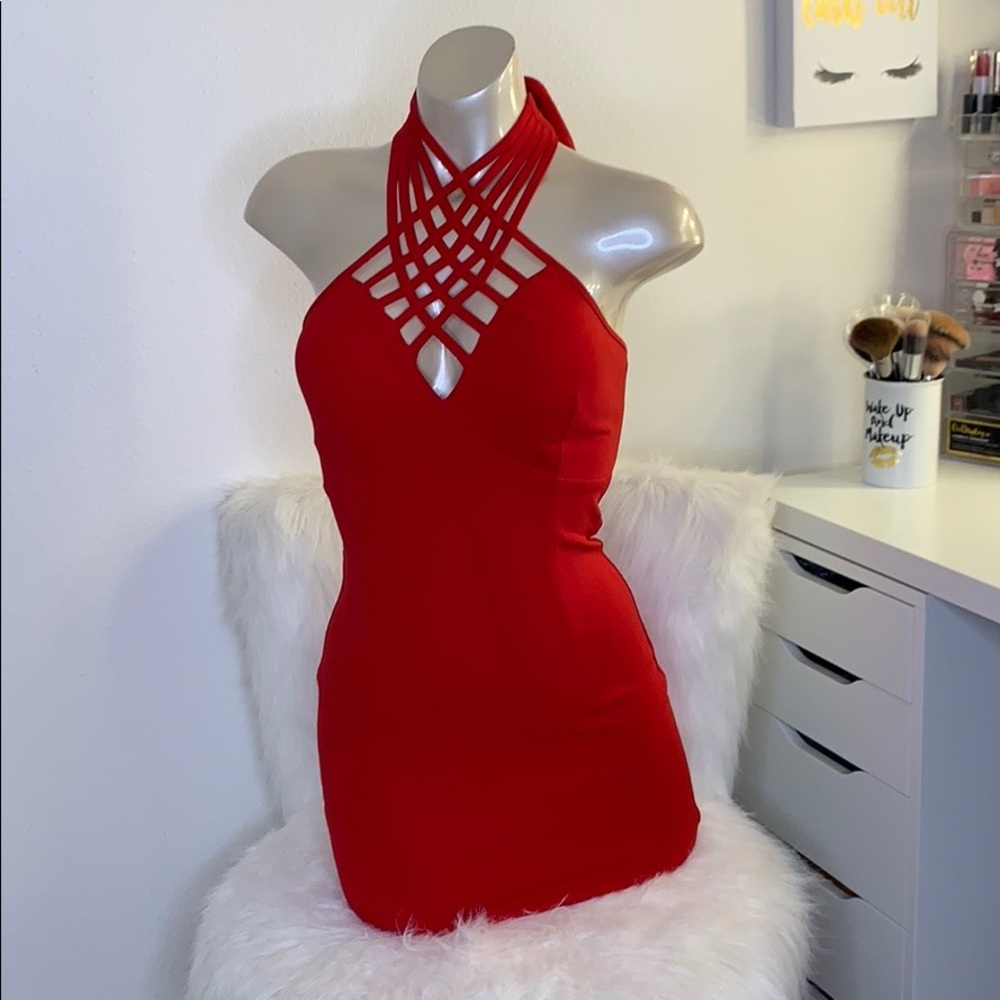 Sexy red dress 💃🏻